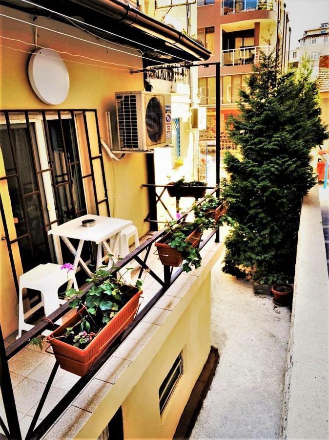 Tera Apartment Бургас Екстериор снимка